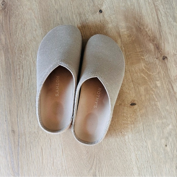 Rothy's casual clog Dune color size 6 - Picture 3 of 8